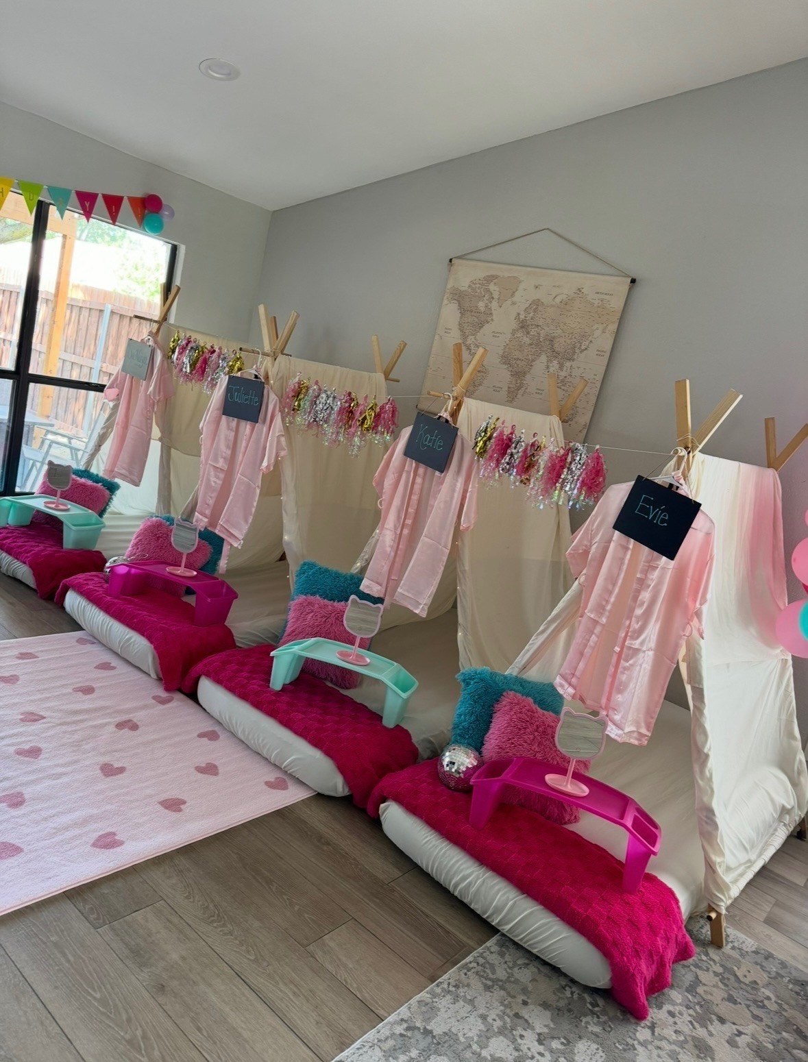 Dazzled Dreams & Yards welcome display