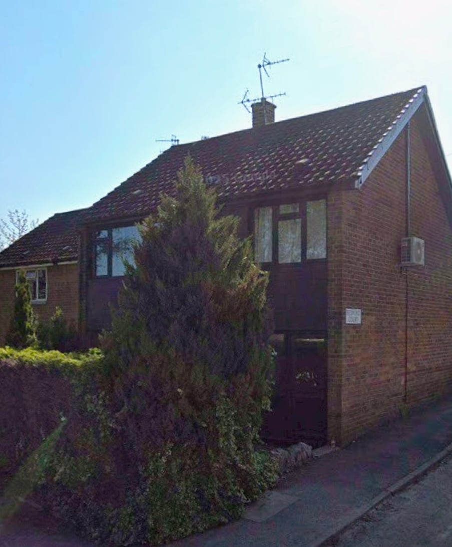 1 Bedford Court, Stapleford