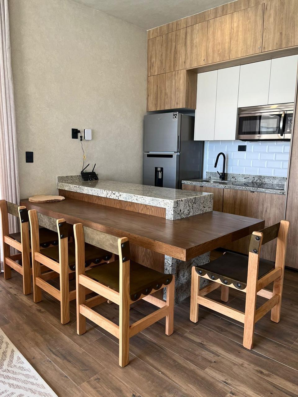 Cocina completamente equipada