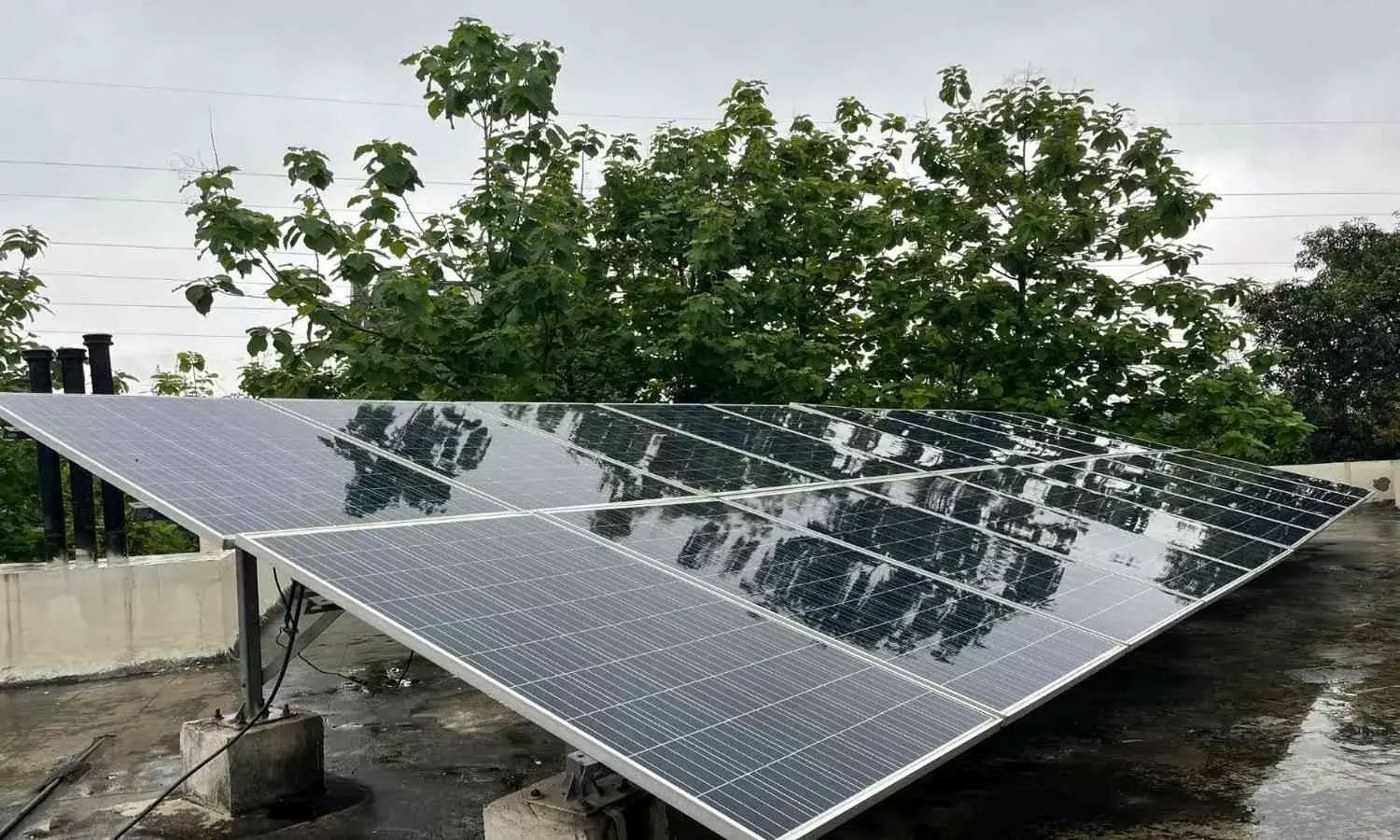 Solar rooftop installation project in Gomti Nagar, Lucknow