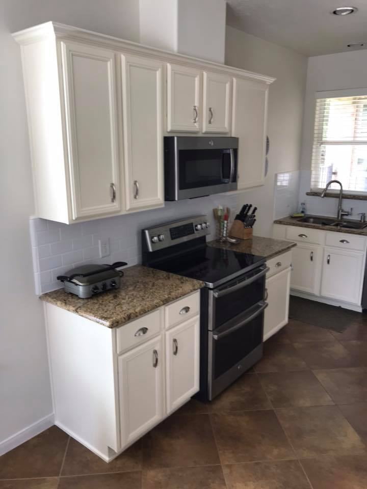 Before kitchen remodel 2