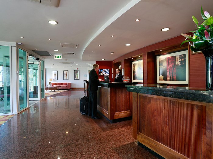 MacDonald Portal Hotel reception and lobby area