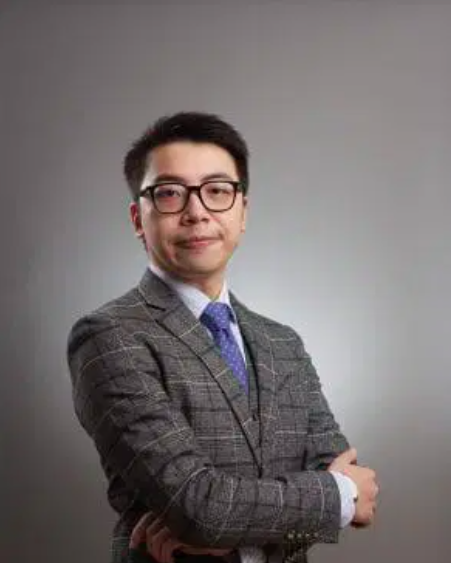 Marco Au, Director of Operations at J. Rotbart & Co., professional portrait