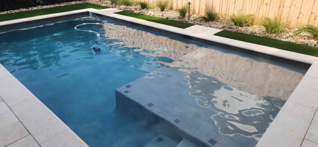 pool maintenance in Gulf Breeze FL