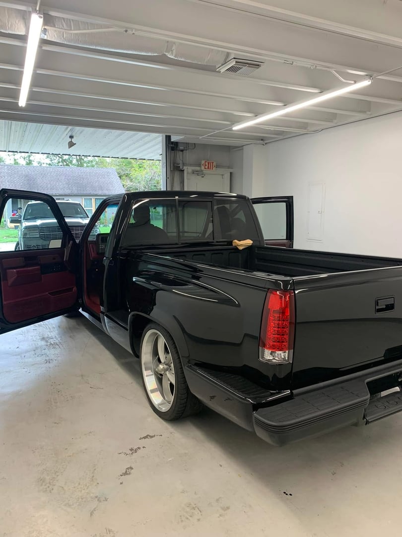 Vehicle glass installation