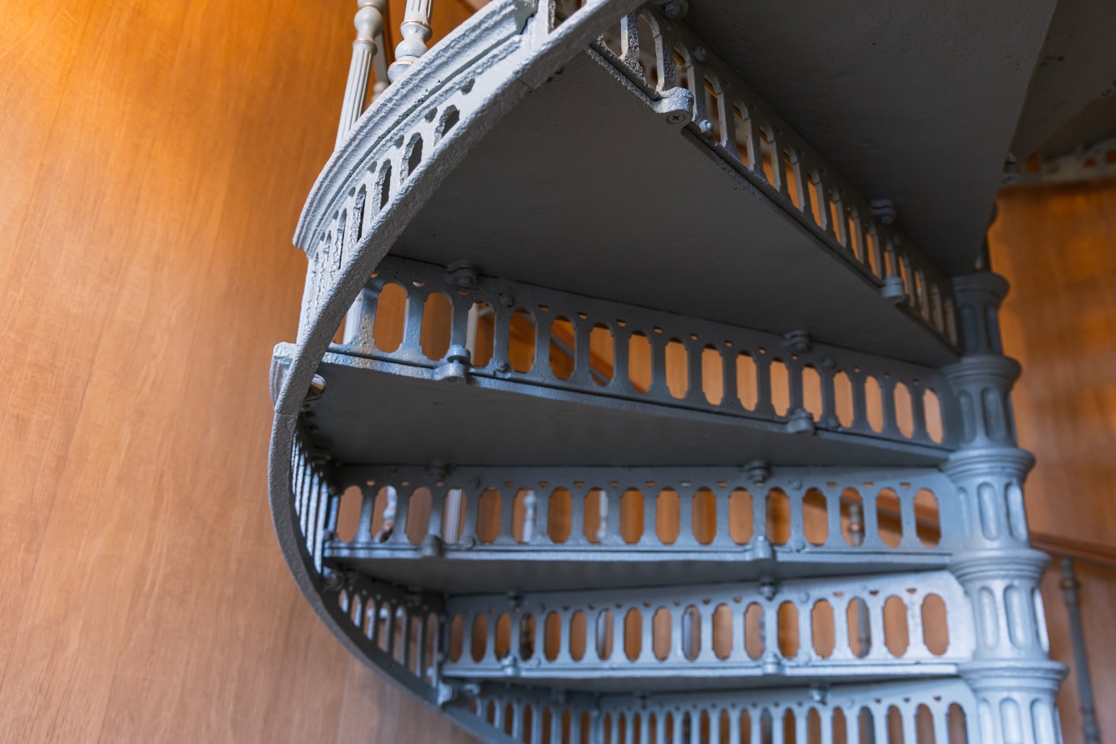 Iron staircase restoration