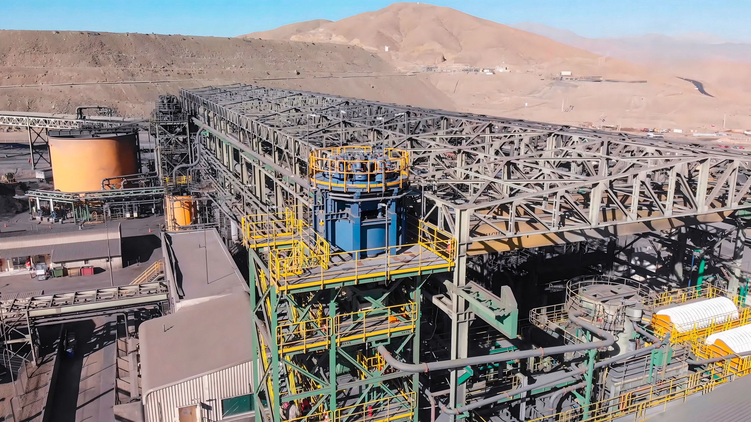 Open pit mine mineral processing plant