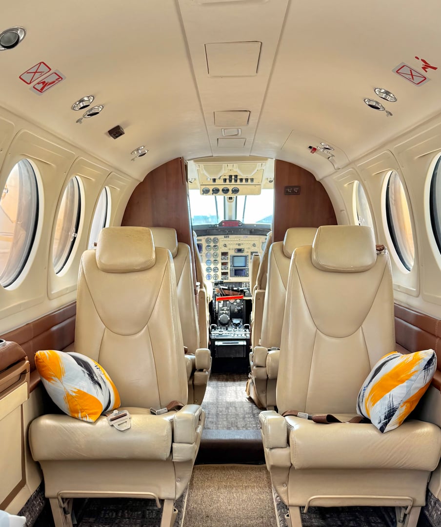 King Air 200SE - Executive interior