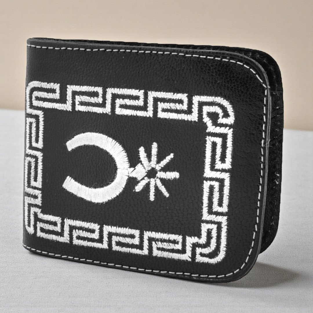 Accessories - alpaca and leather goods