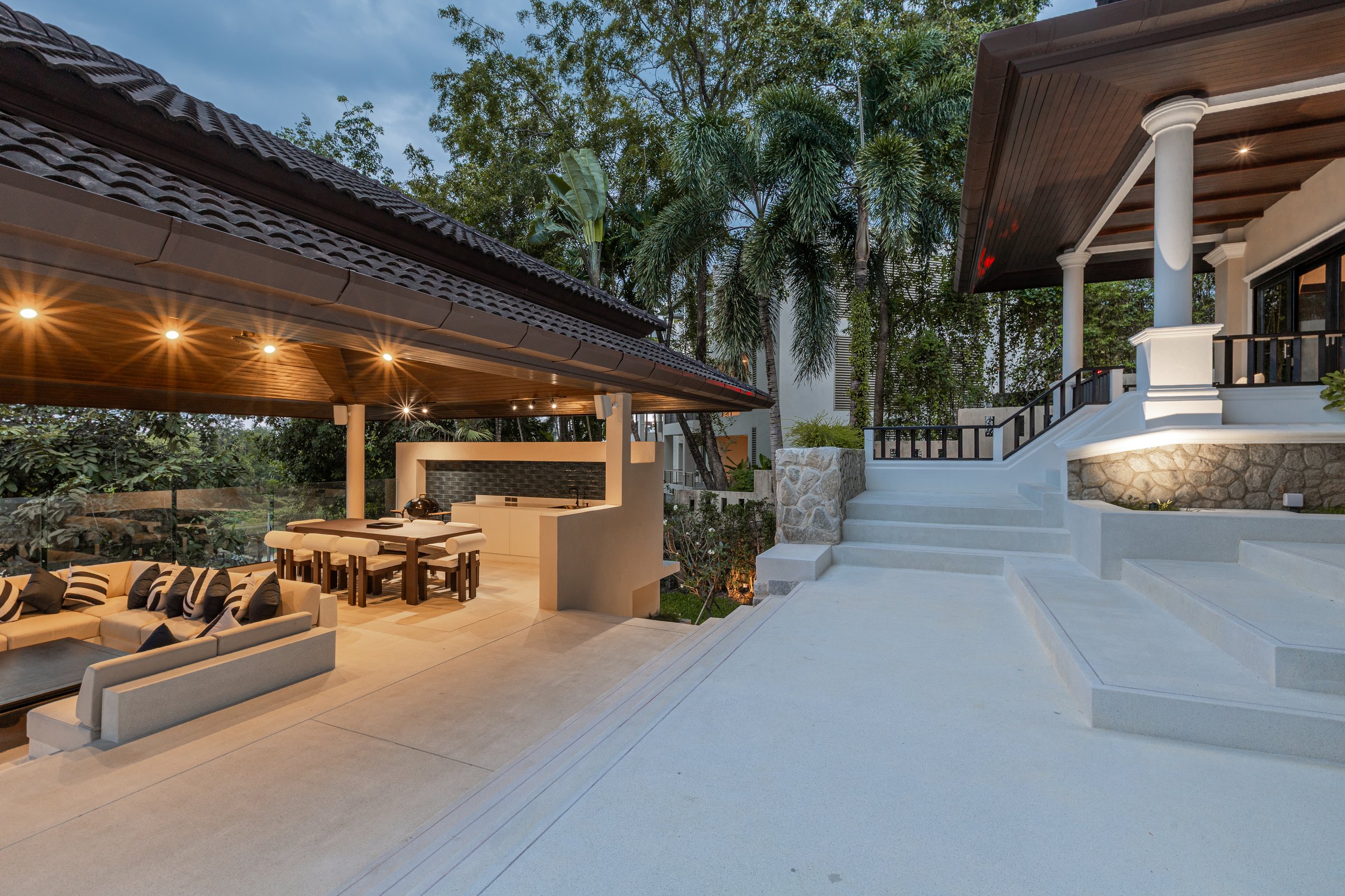 Villa Rija pool and exterior view