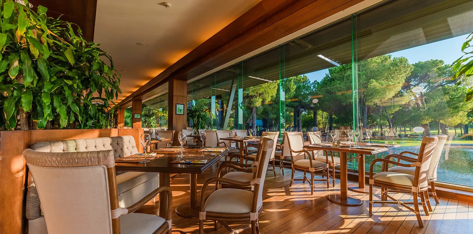 Gloria Club House Restaurant