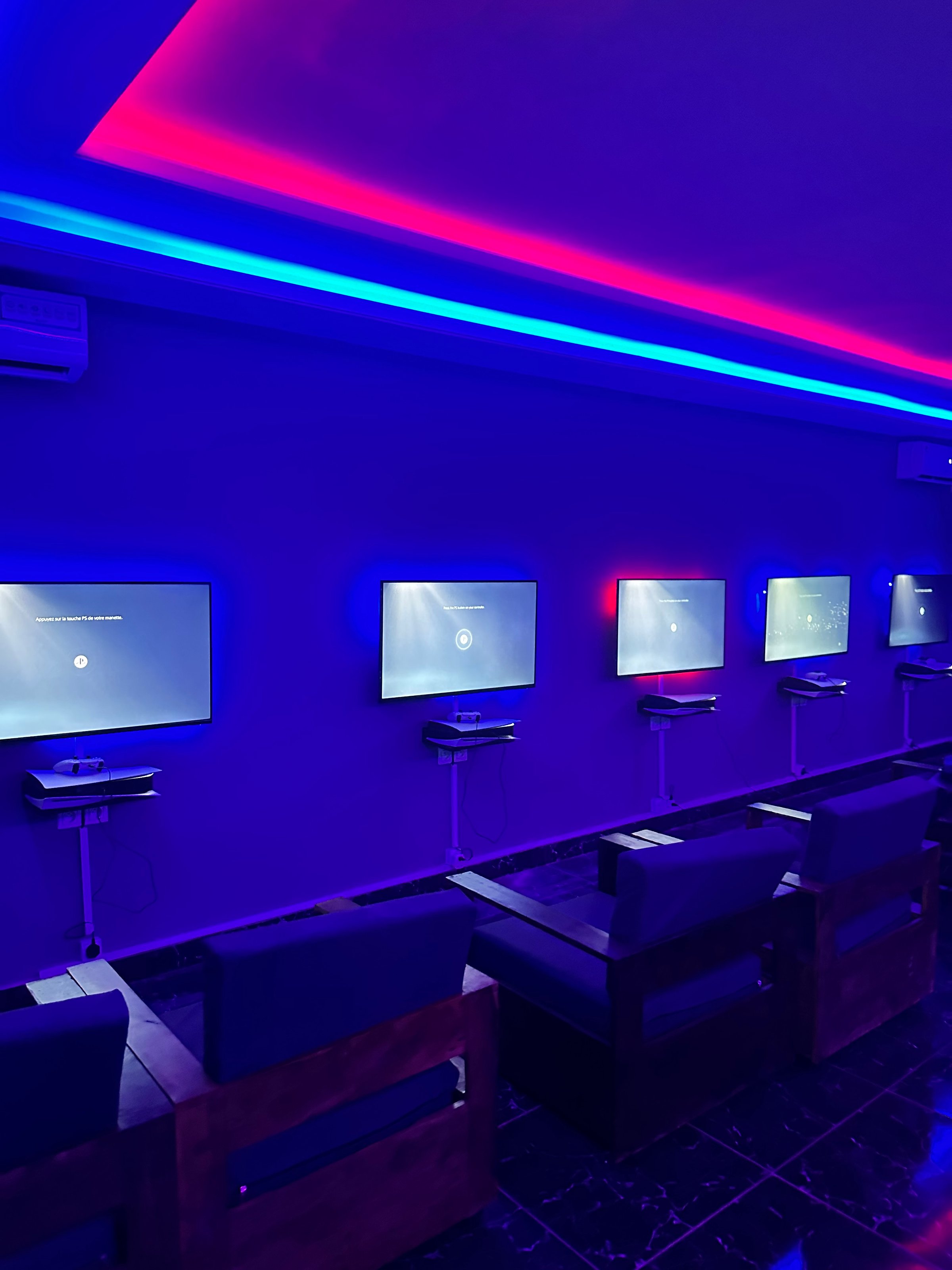 Gamebox gaming center