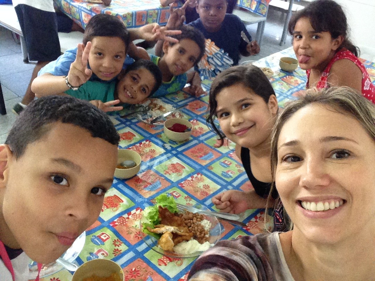 Community members learning at Facebook project in Heliópolis