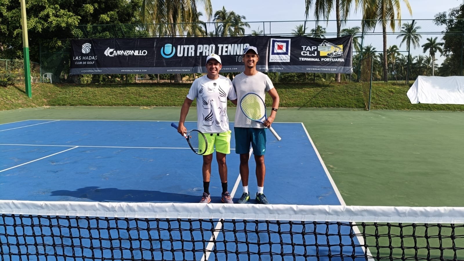Foto personal jugando tenis - experiencia deportiva profesional