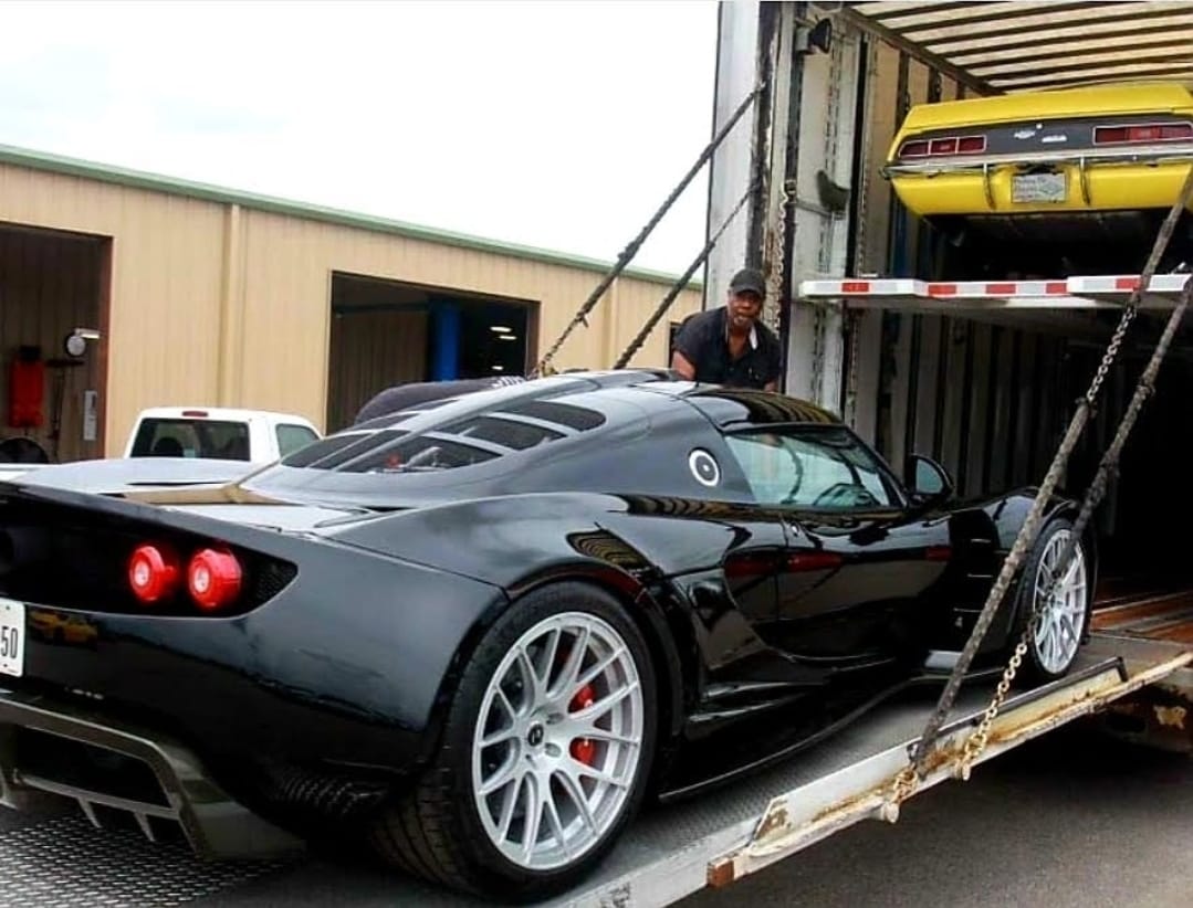 Secure luxury vehicle transport