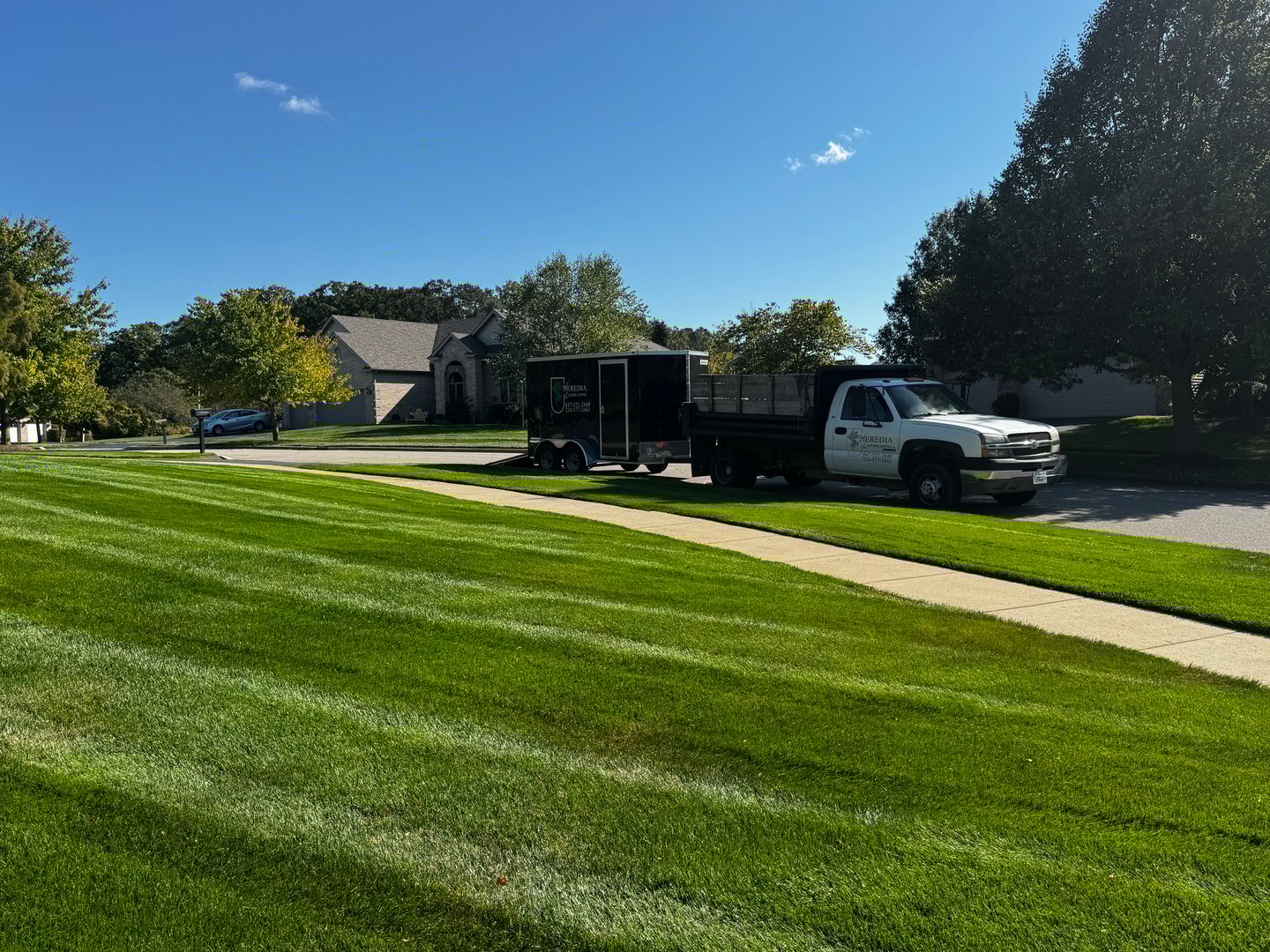 Heredia Landscaping services background