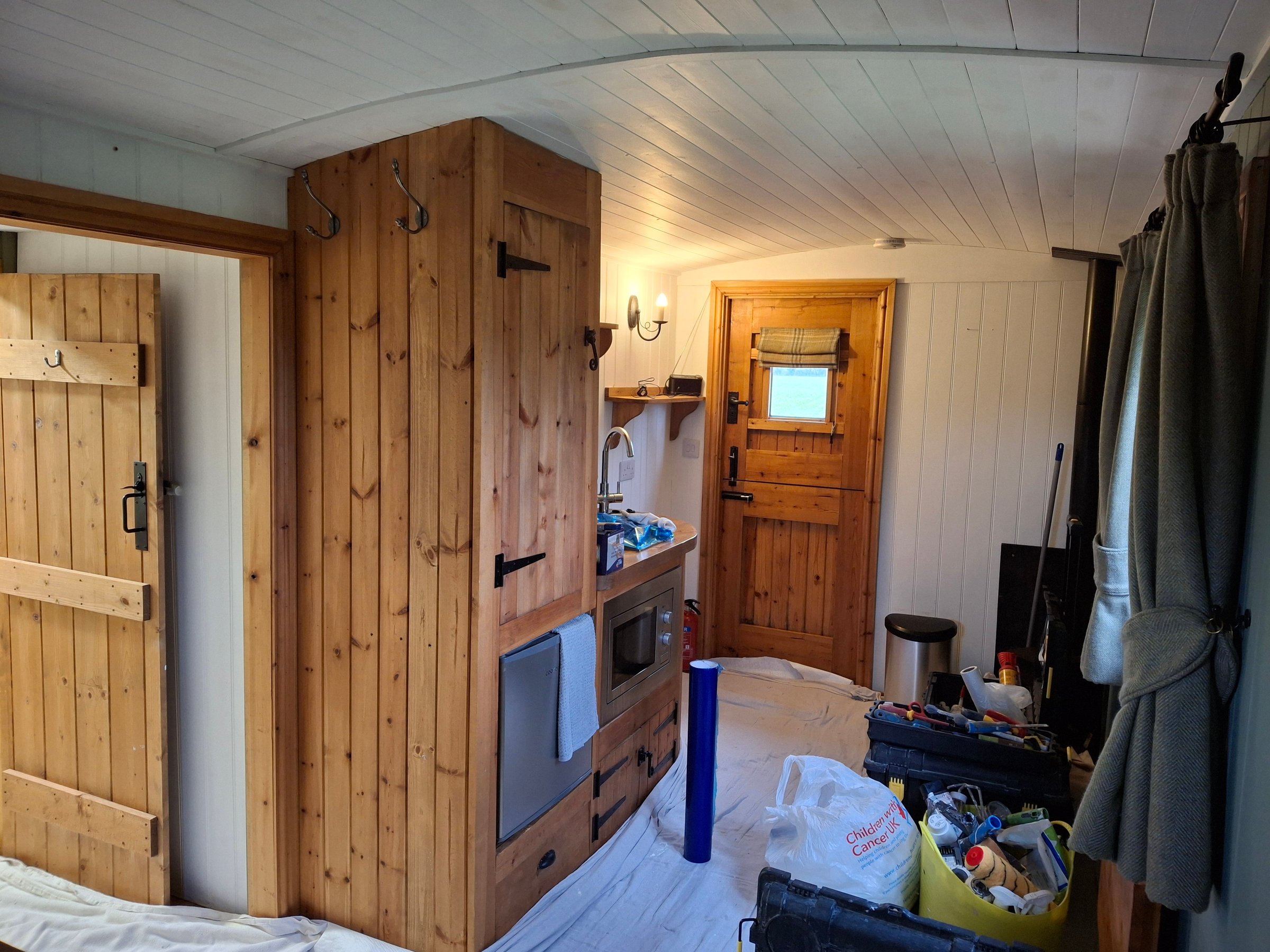 Professional painting and decorating work