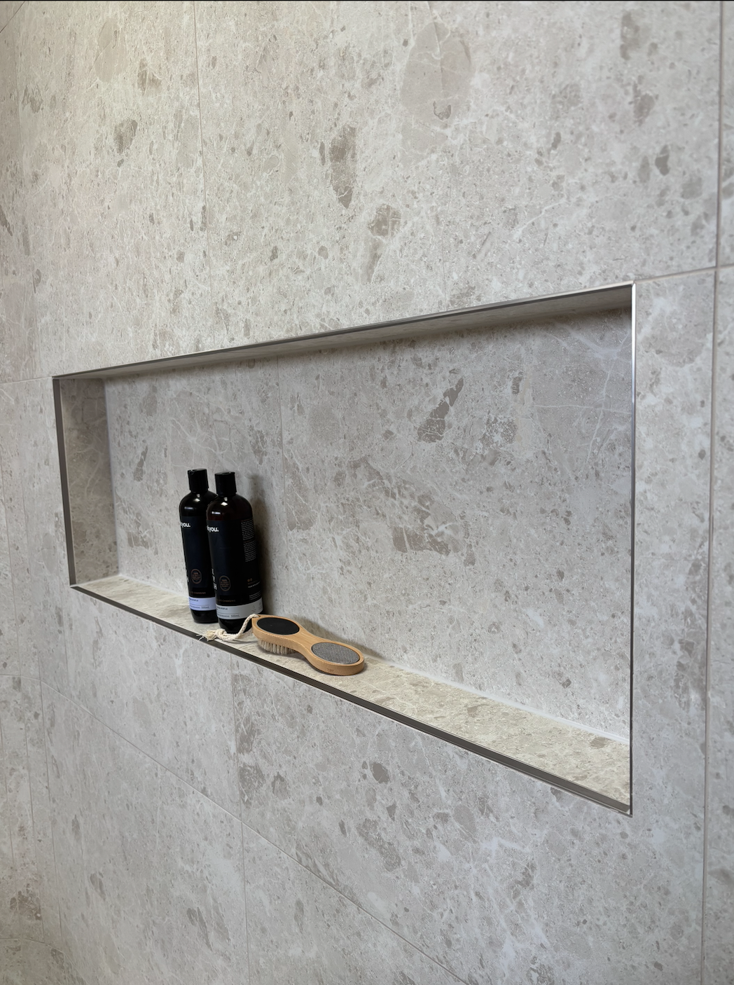 Caulking work example