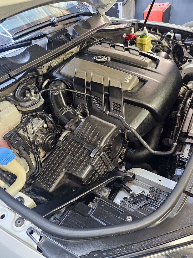 Motorraumreinigung nachher