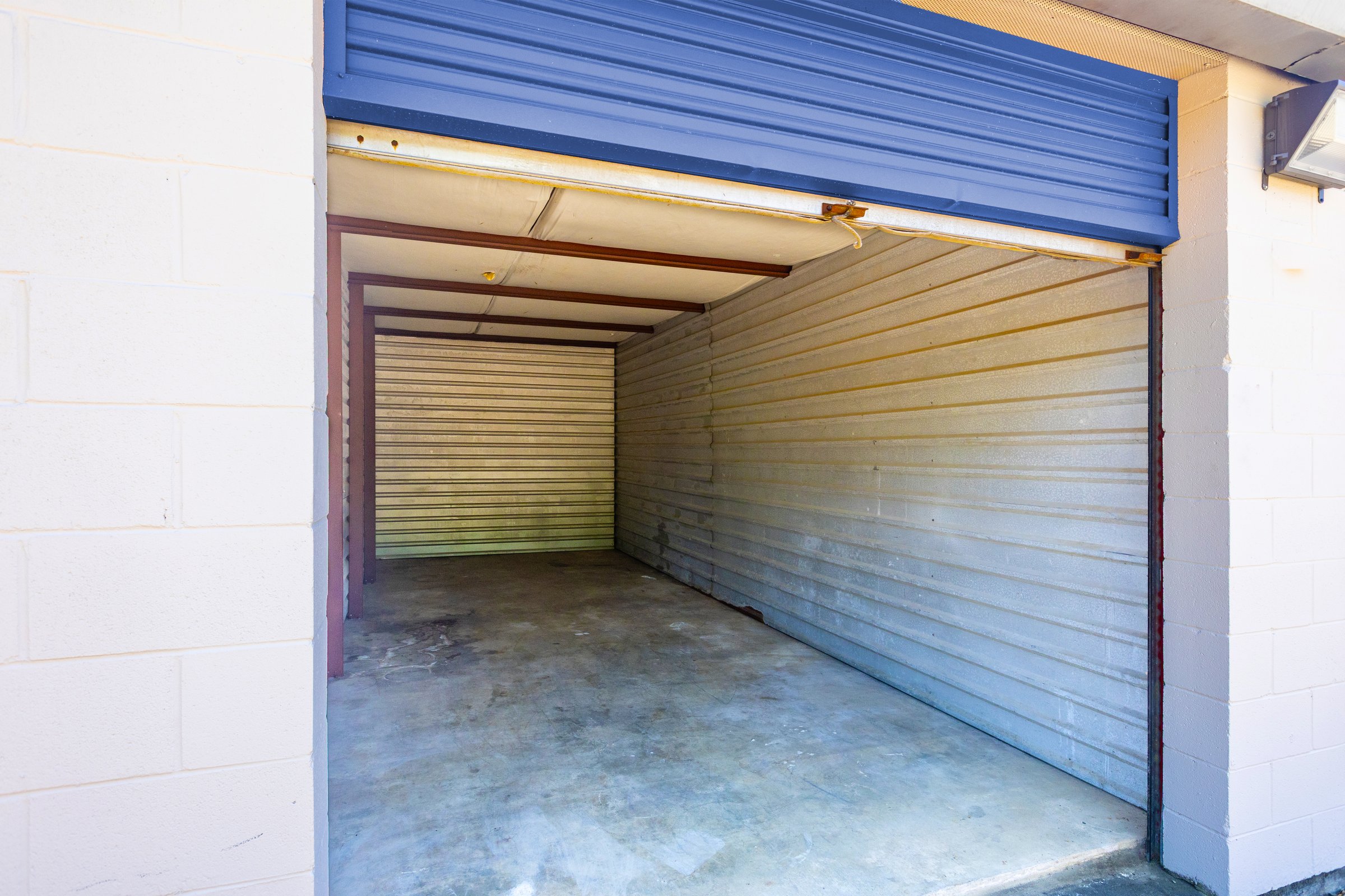 Empty storage unit for safely storing property