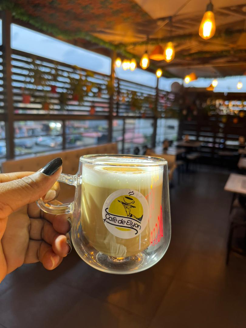 Café De Elyon