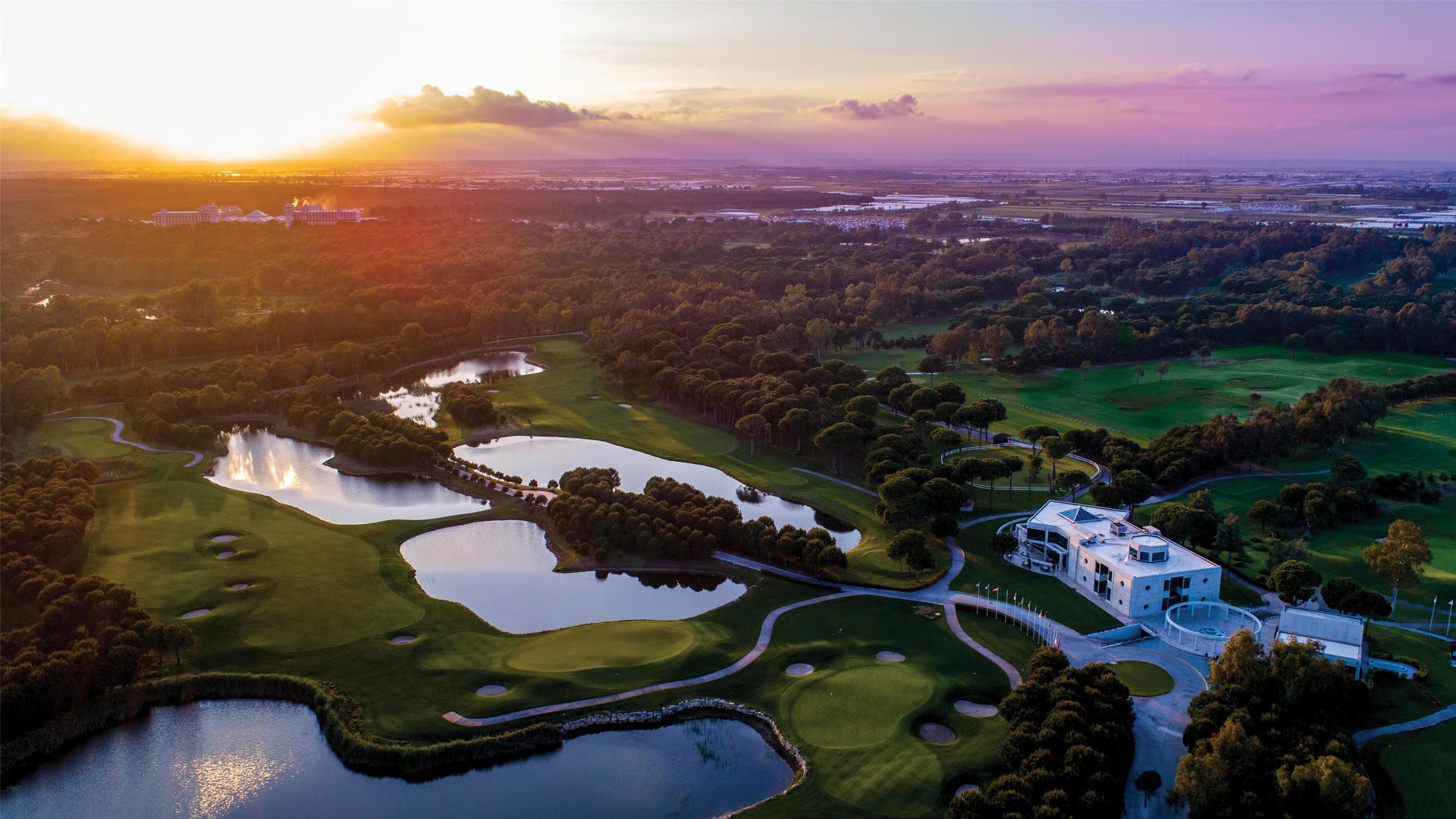 Kempinski Hotel The Dome