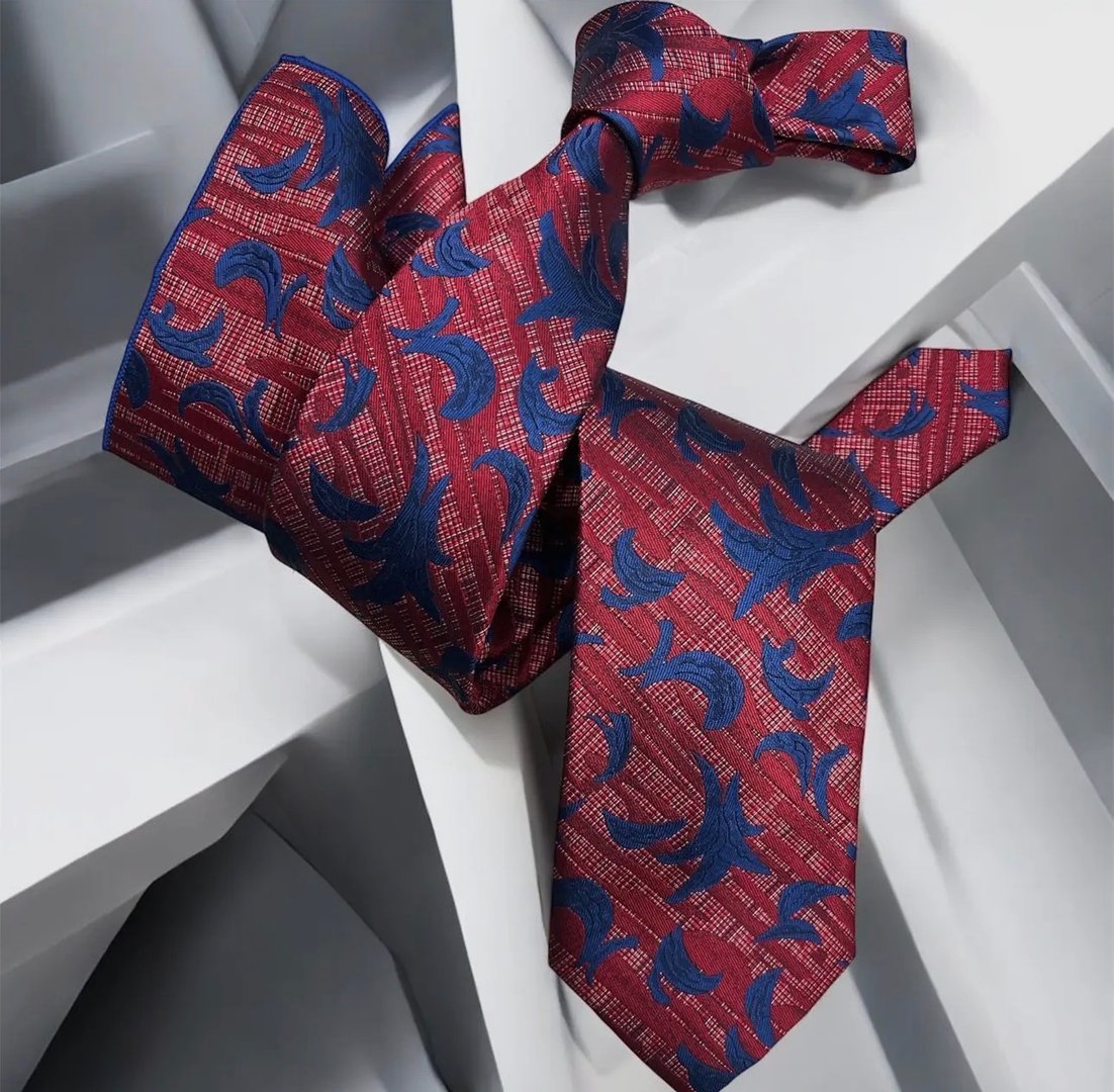 Designer specialty tie