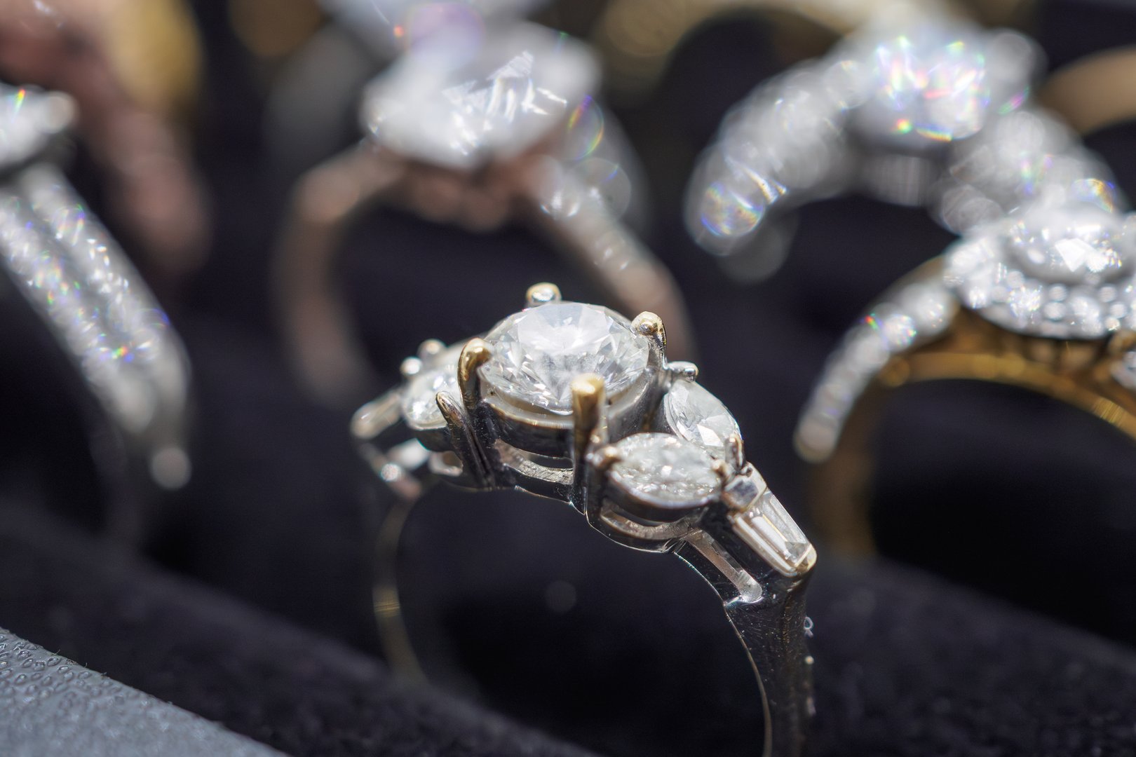 jewelry diamond rings show in luxury retail store window display showcase