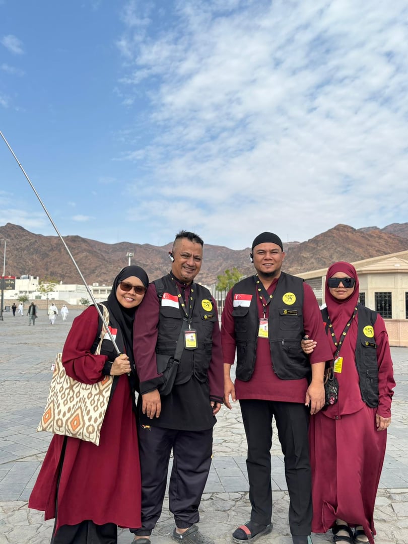 Travel With Glamz team photo