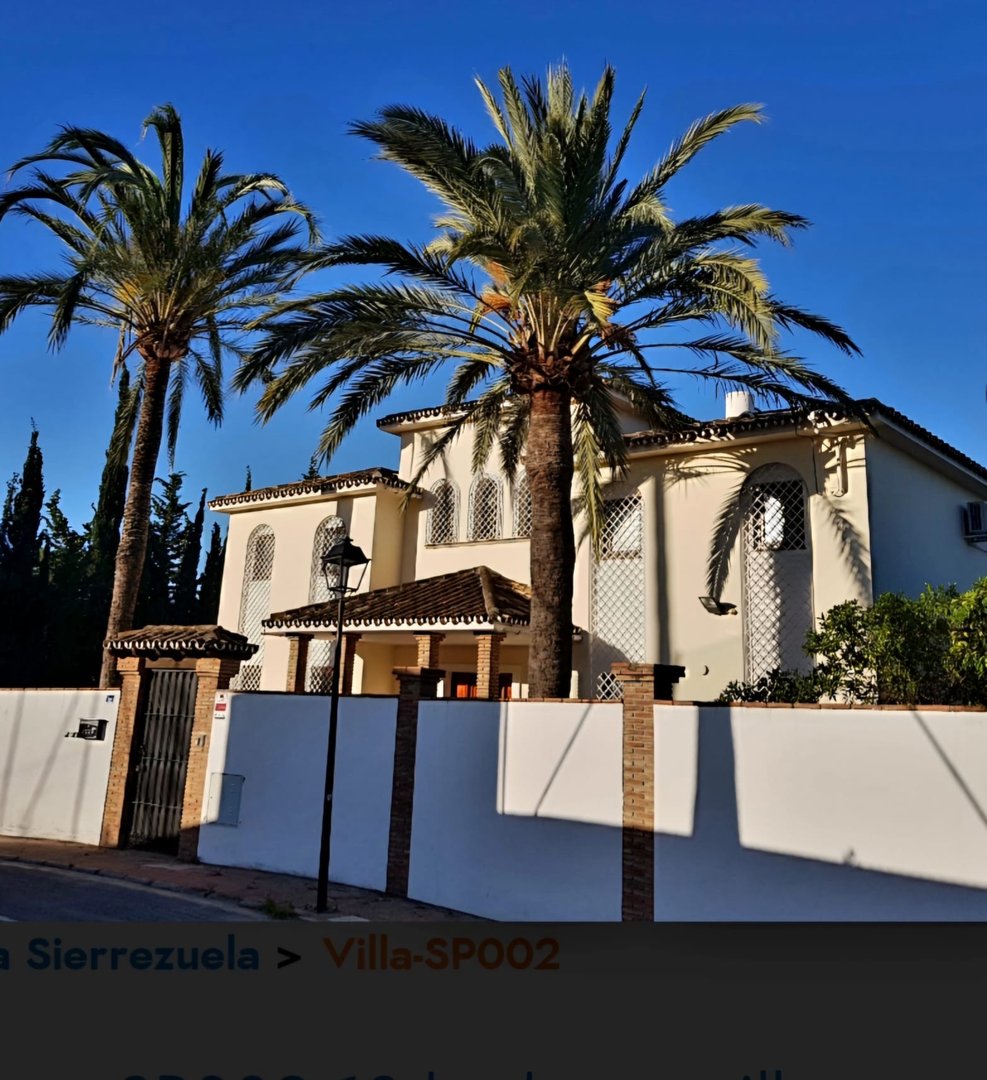 Villa street view in Mijas