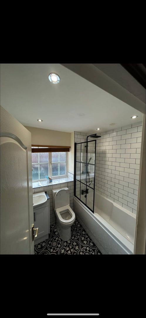 Hartshorn Electrical Worx - Electrician at work