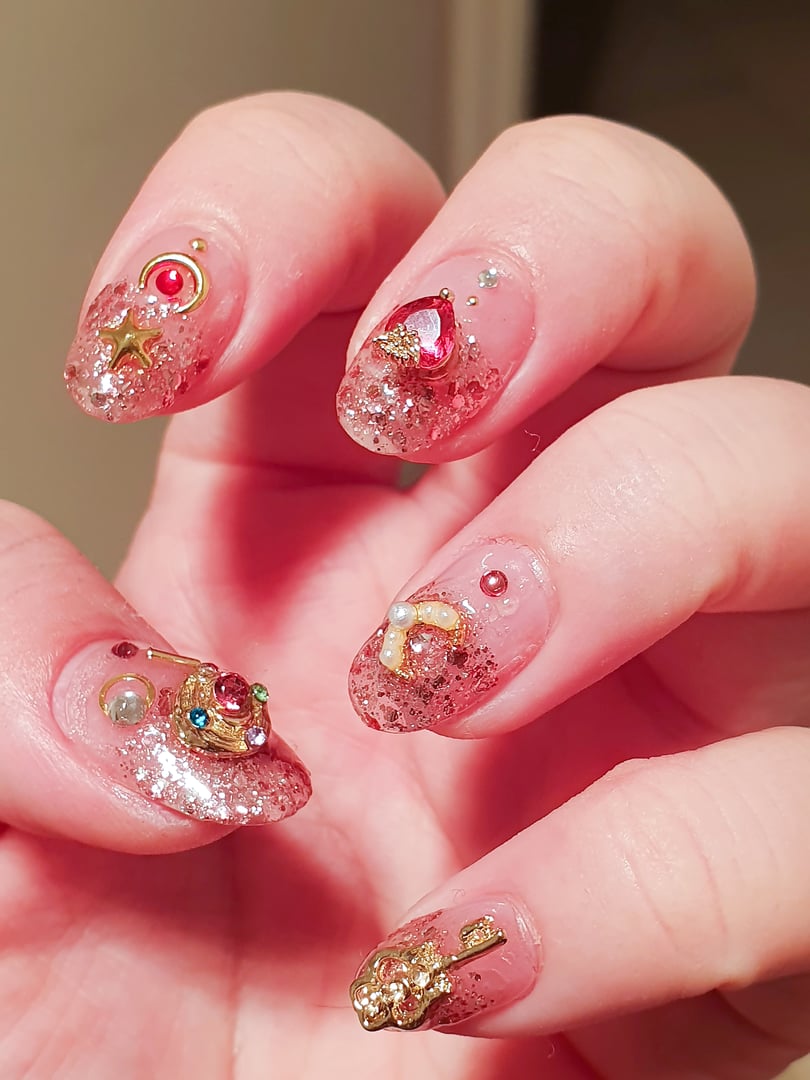 Colourful nail polish with an attractive design