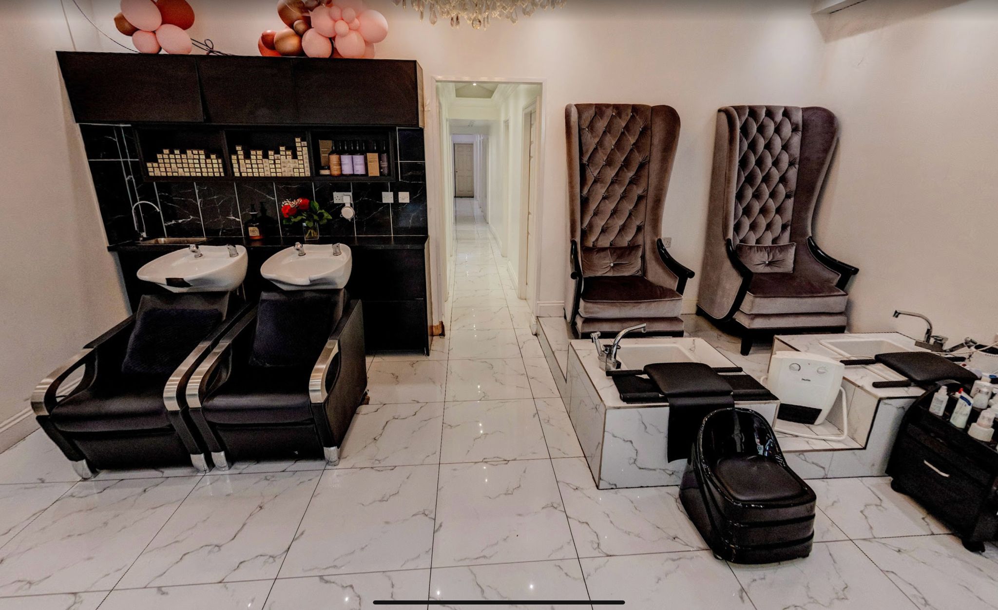 Naina's Beauty Clinic