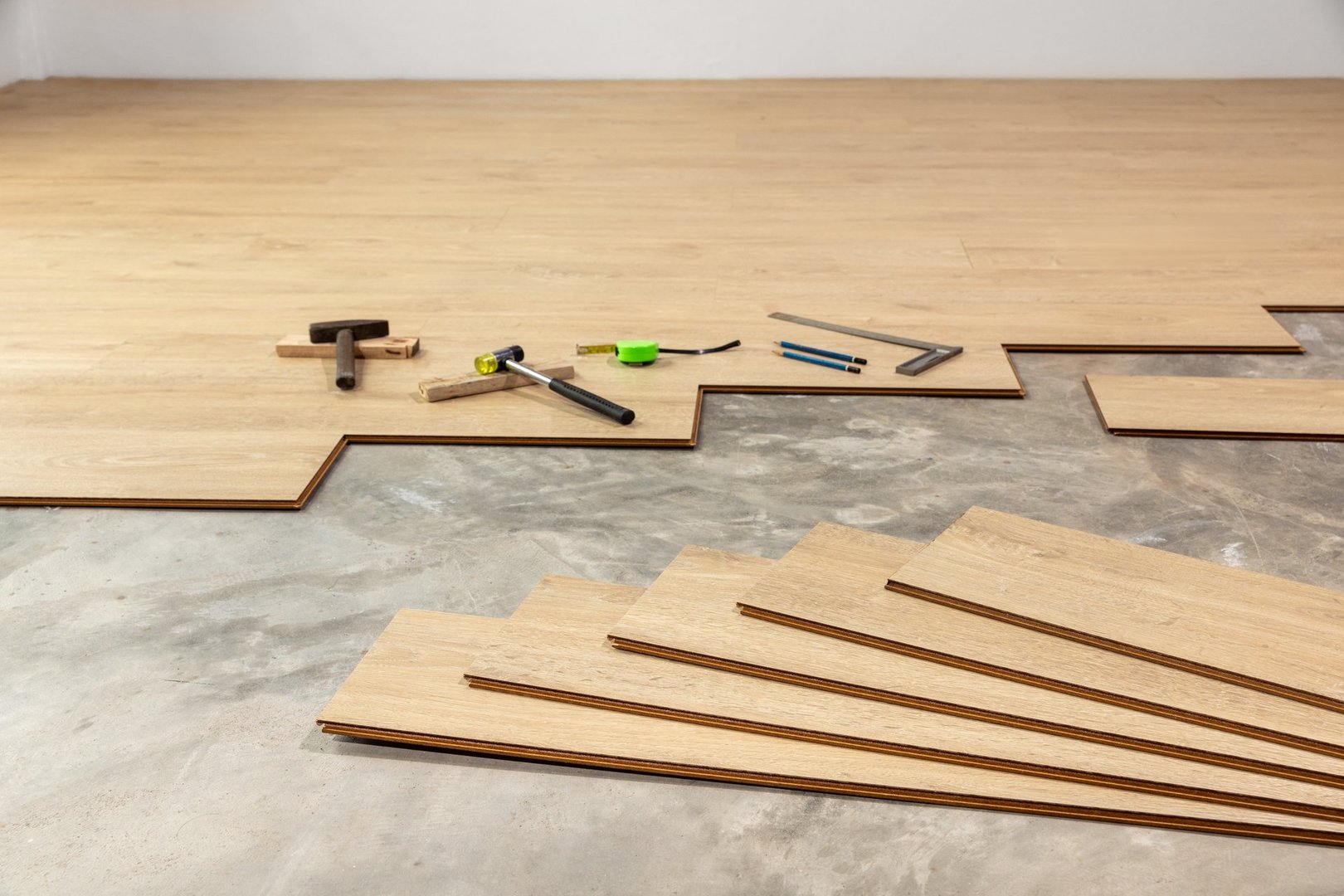 DIY Tips for Installing Interlocking Laminate Flooring