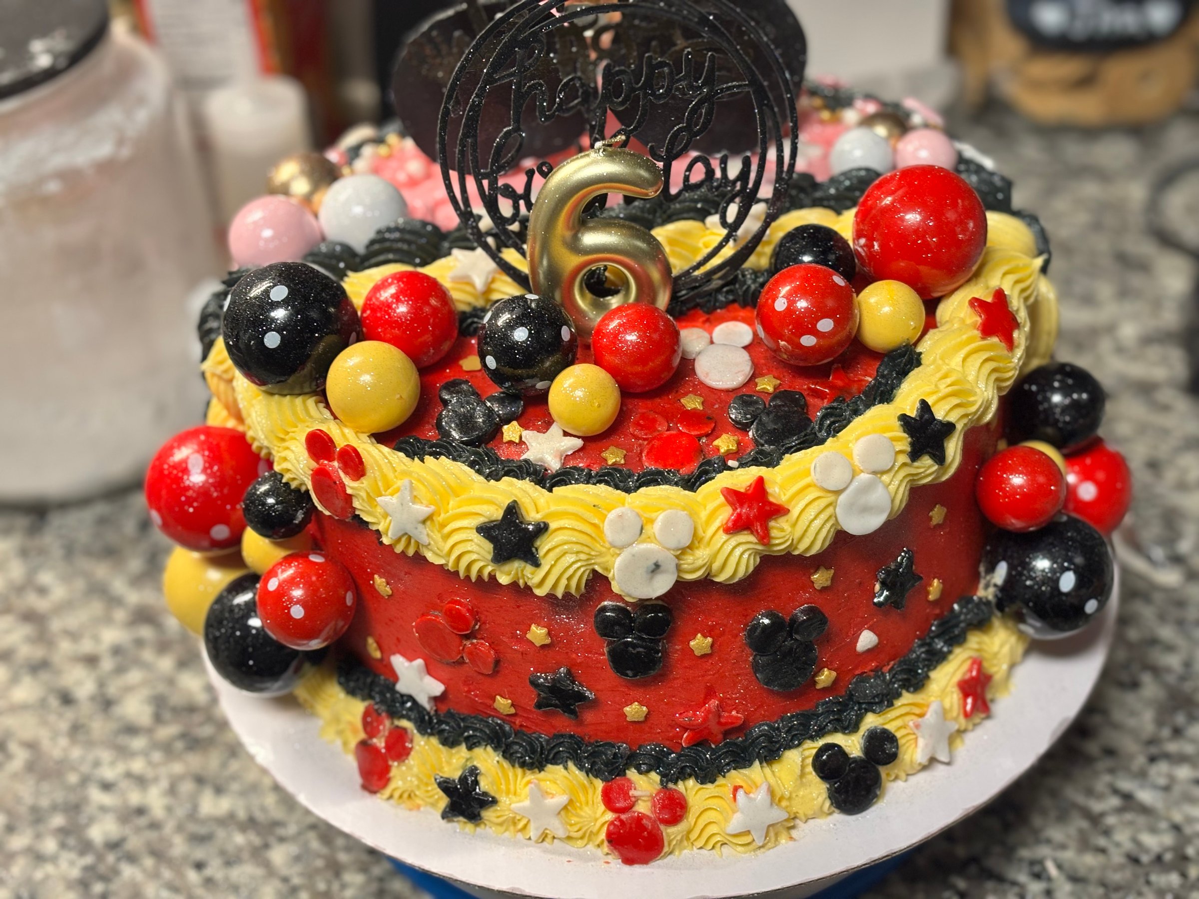 Custom cake design