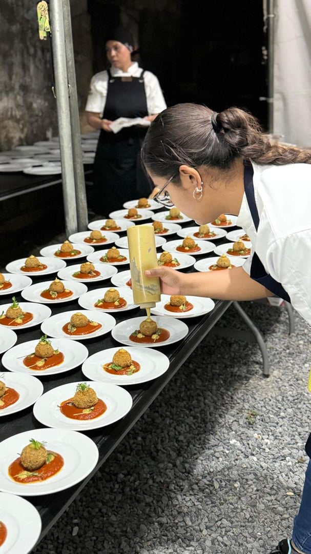 Evento 6 - Platillo de Central Catering