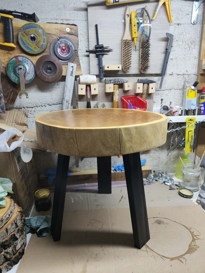 Stolik kawowy drewniany