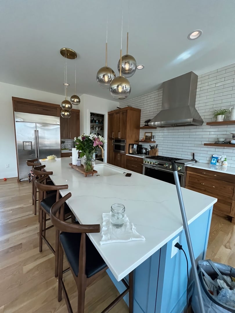 Cleaning work by Fernando's Cleaning LLC