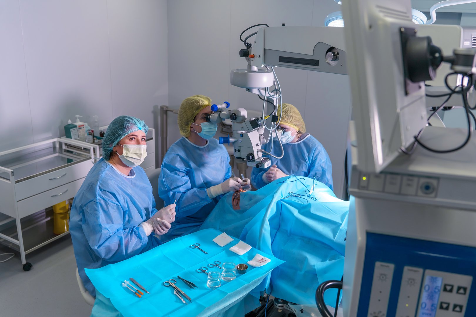 Blepharoplasty plastic surgery. Rejuvenation of the area around the eyes