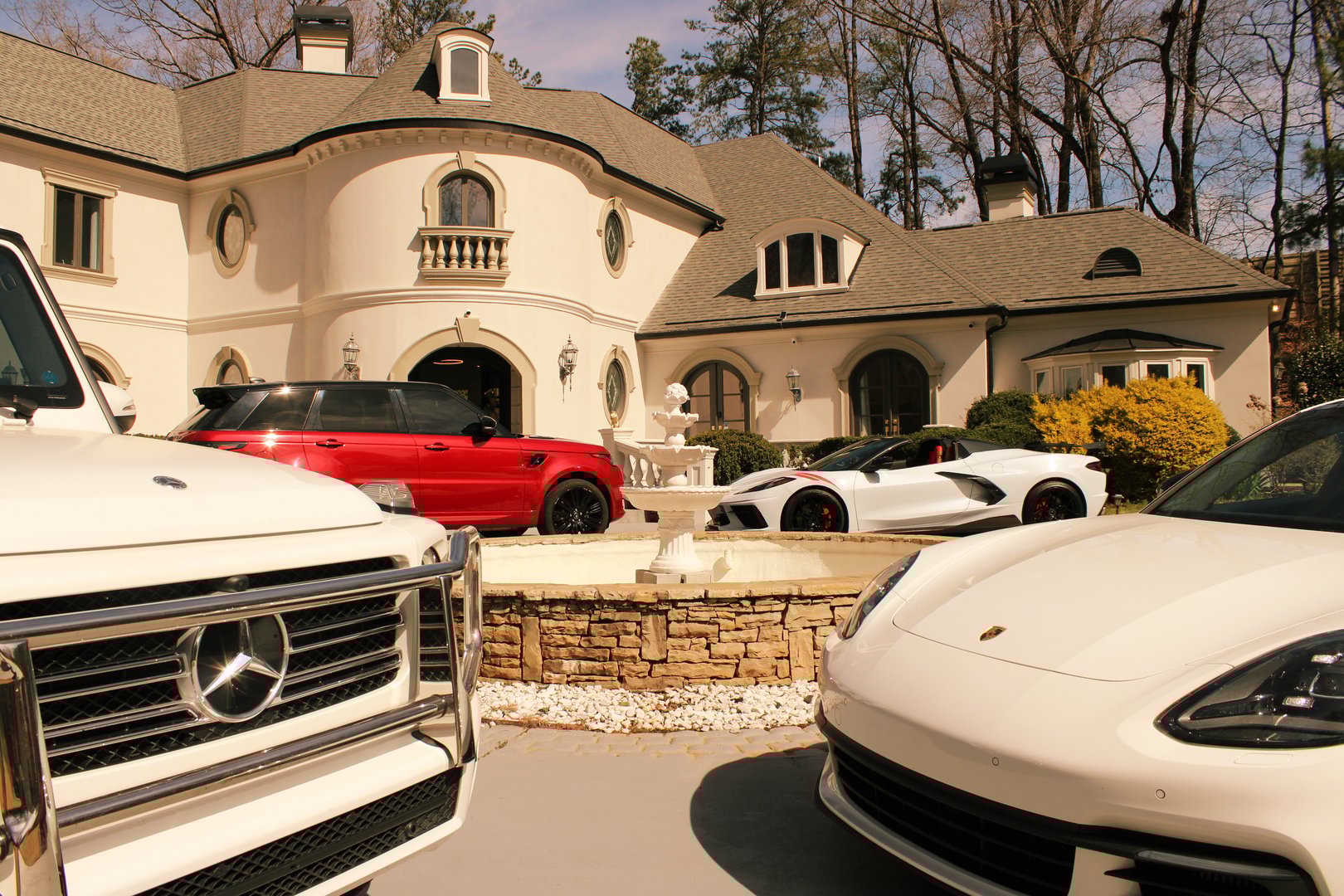 Creme De La Creme Exotics luxury vehicle