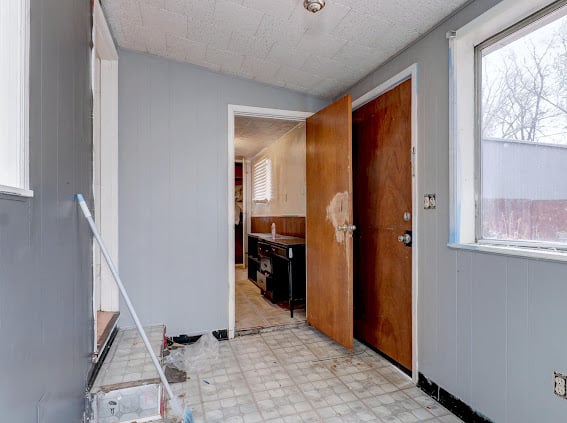 4315 N Cassia Before