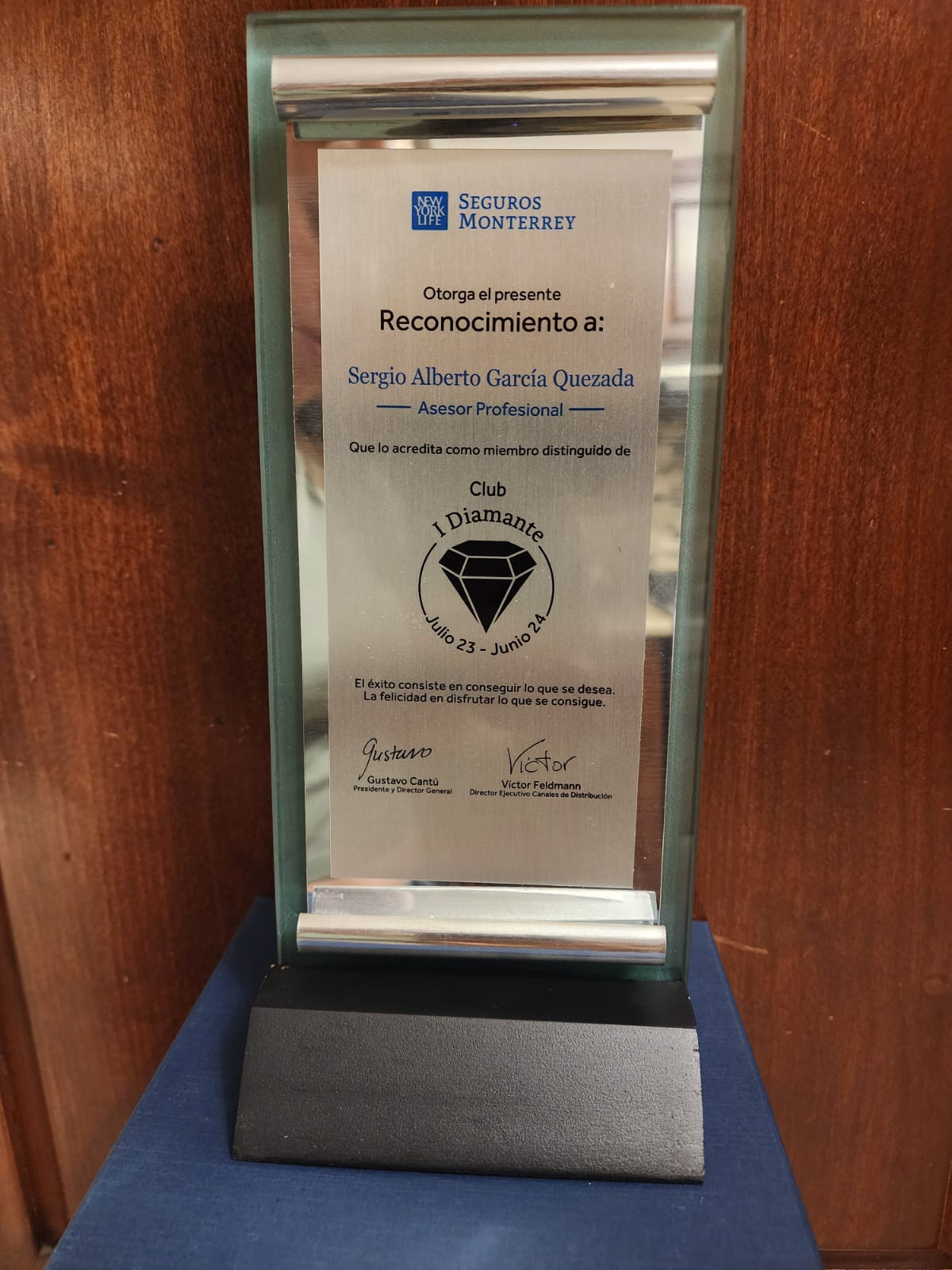 Reconocimiento Miembro Distinguido Club 1 Diamante 2023-2024 - Sergio García