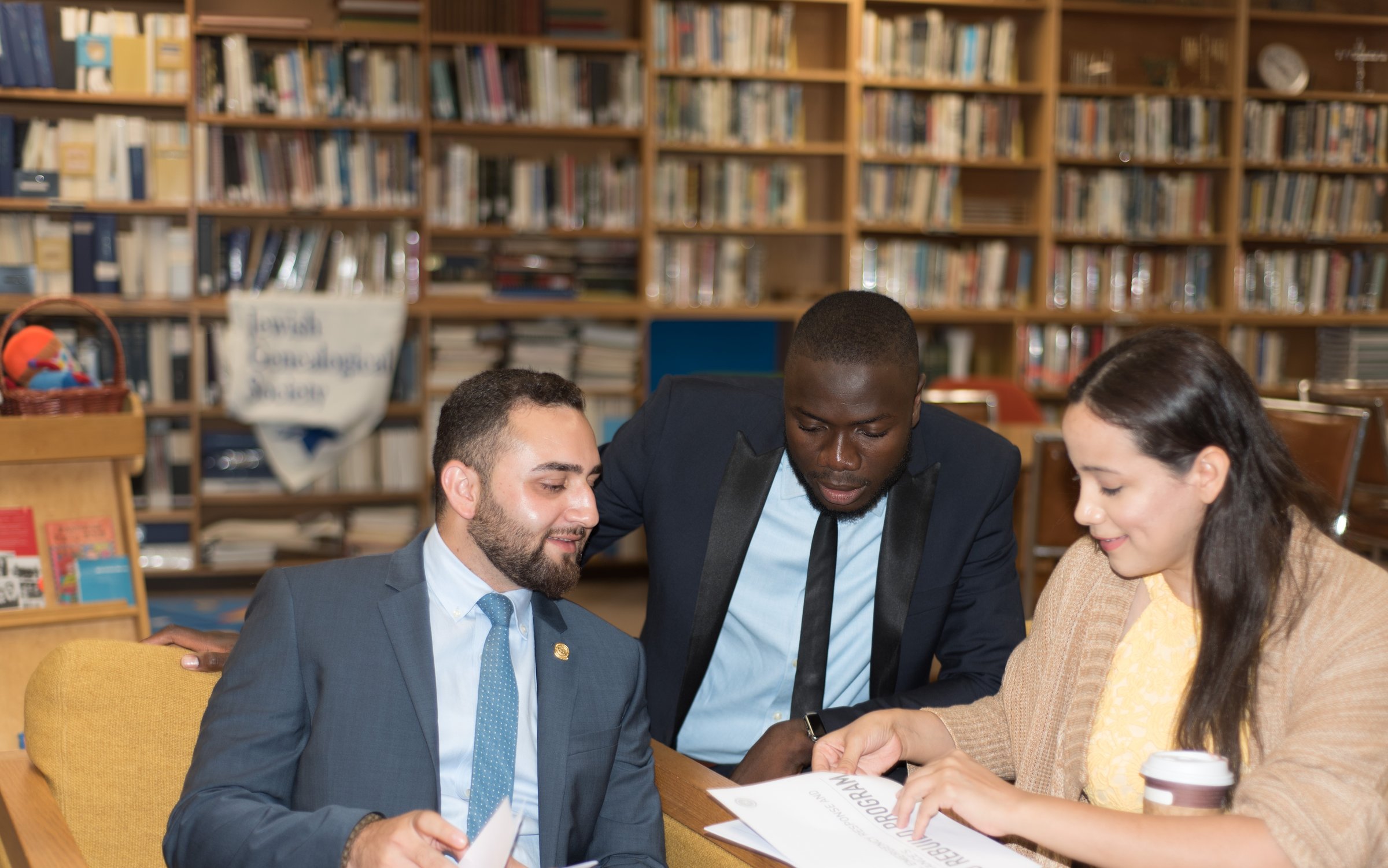 GERA volunteers helping families