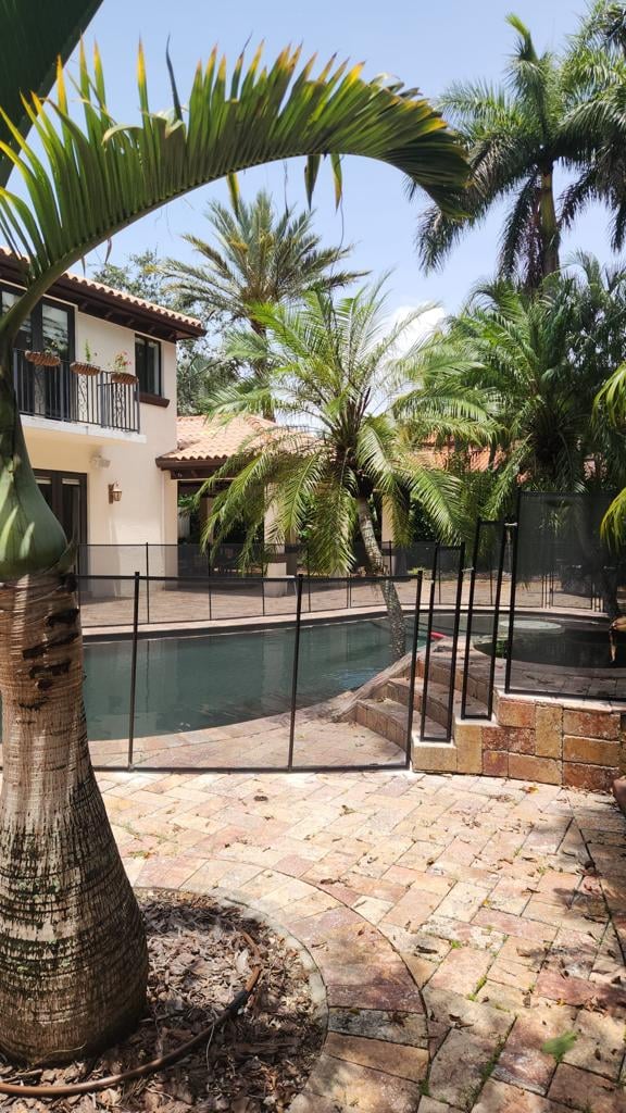 Pool Fencing Installation Miami