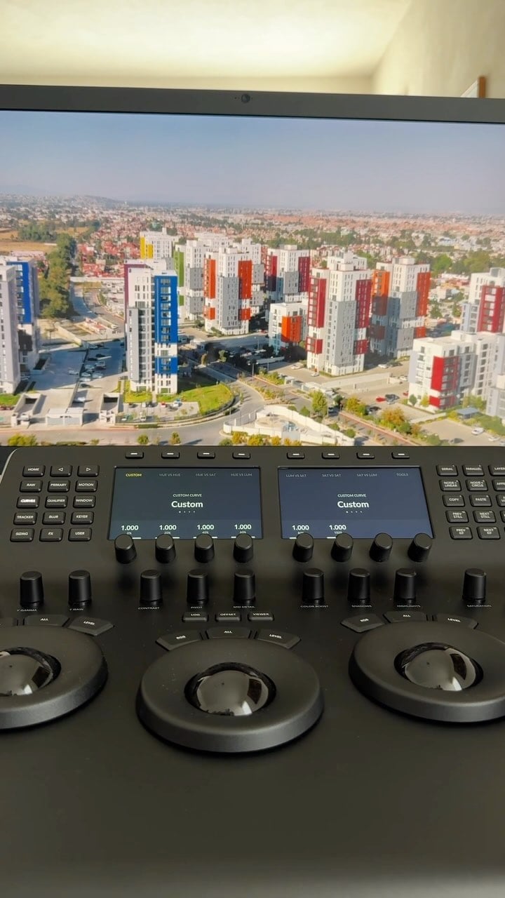 Producción audiovisual profesional con equipos de alta tecnología