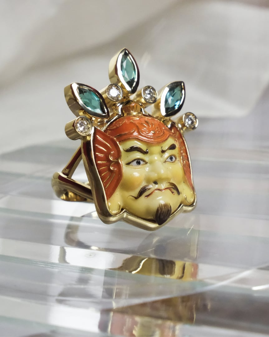 Anel Dignidade - Bishamonten - Prata ouro 18k diamantes safiras