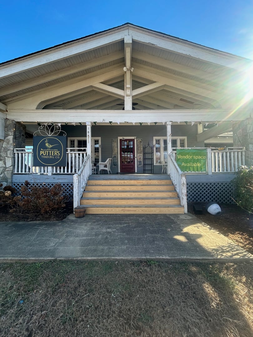 Putter's Trading Co. storefront