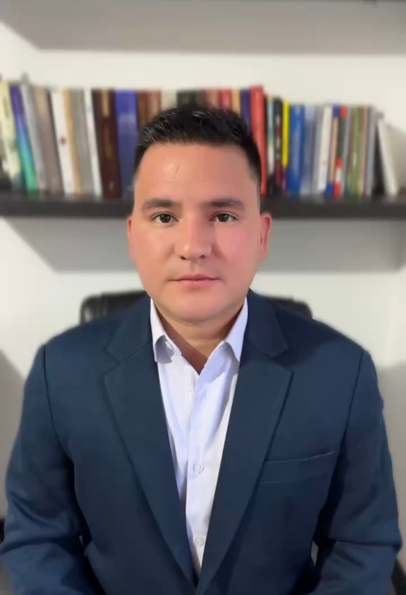 Henry Muñoz - Abogado especialista en insolvencia