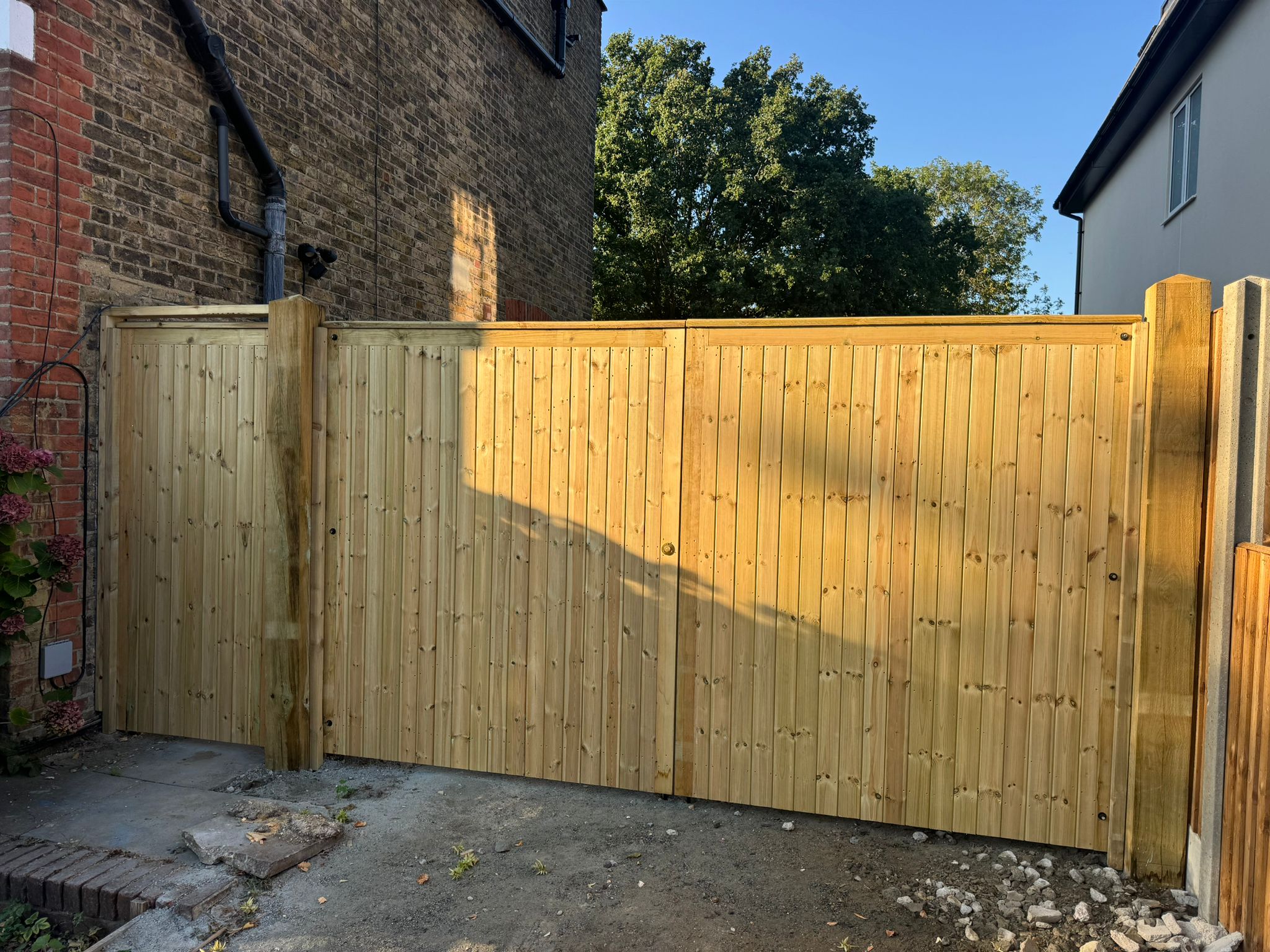 Complete landscaping