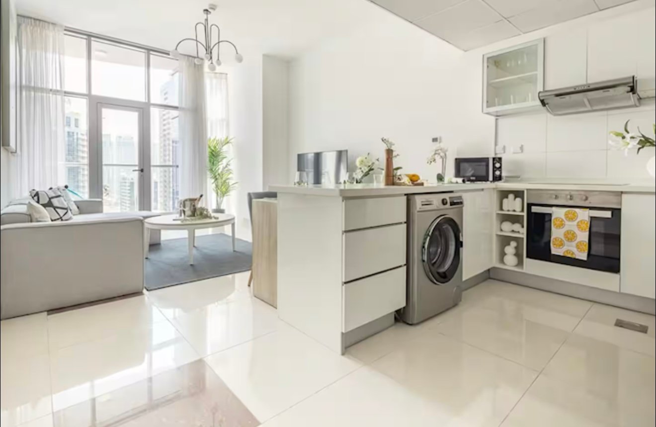 Port's Apartments bathroom